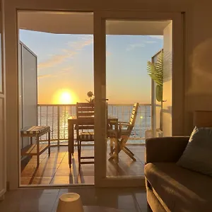  Apartamento Primera Linea Playa España